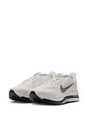 Nike Sail Black Pegasus Premium Running Trainers - Image 2 of 8