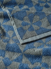 SlowTide Dusty Blue Bex Cotton Printed Patterned Bath Towel - Image 3 of 5