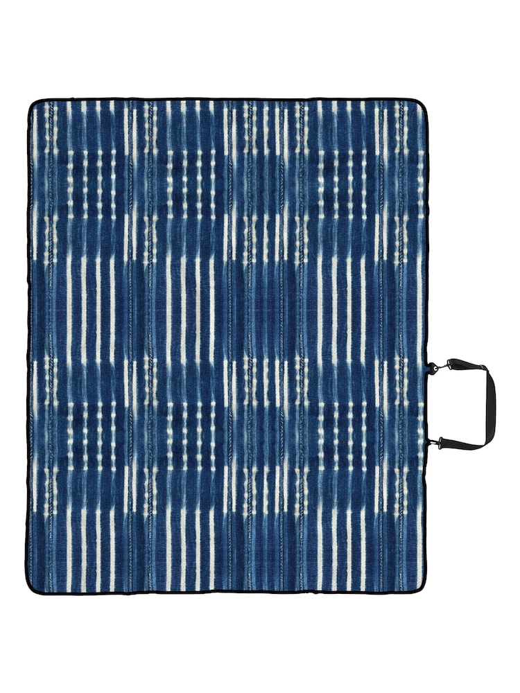 SlowTide Indigo Koko Packable Picnic Blanket - Image 6 of 6 SlowTide Indigo Koko Packable Picnic Blanket - Image 6 of 6
