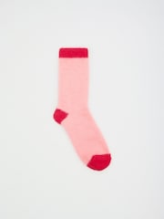 Love & Roses Red and Pink Bow Cosy Soft Eyelash Slipper Socks 2 Pack - Image 3 of 4