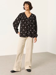 FatFace Nessie Black Rose Bud Petite Blouse - Image 4 of 6