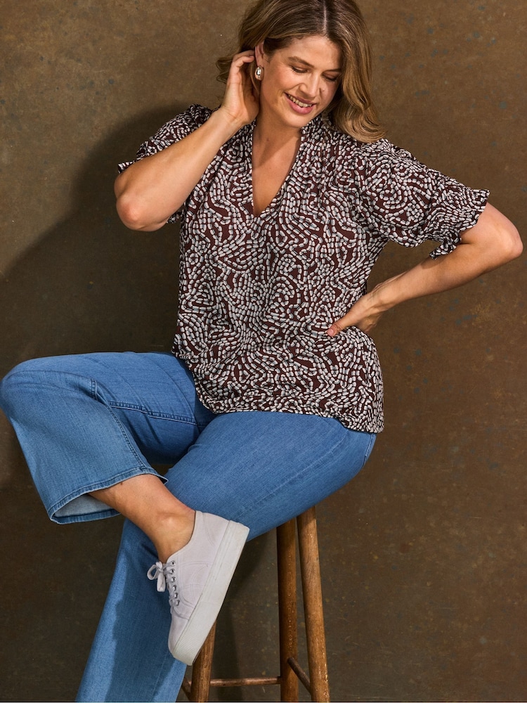 Live Unlimited Brown Abstract Print Short Sleeve Jersey Top - Image 2 of 3