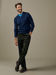 Aubin Bransbury Lambswool V-Neck Jumper - Image 3 of 4