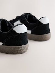 Schwarzes Wildleder - Retro-Sportschuhe - Bild 4 von 5
