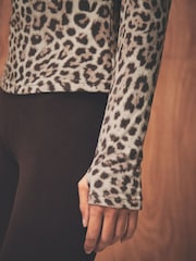 Leopard Print Thermal Crew Neck Long Sleeve Top - Image 6 of 9