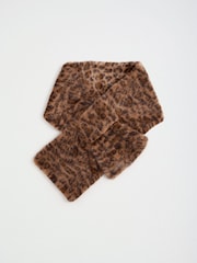 Love & Roses Leopard Print Faux Fur Scarf - Image 4 of 6