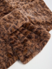 Love & Roses Leopard Print Faux Fur Scarf - Image 6 of 6