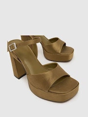 Schuh Green Sabina Heeled Platform Sandal - Image 3 of 4
