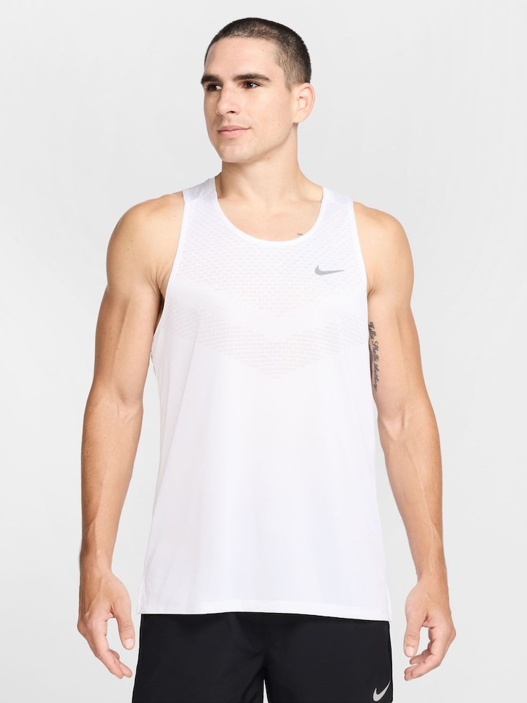 Nike White Stride Dri-FIT ADV Running Vest - Image 1 of 6 Nike White Stride Dri-FIT ADV Running Vest - Image 1 of 6