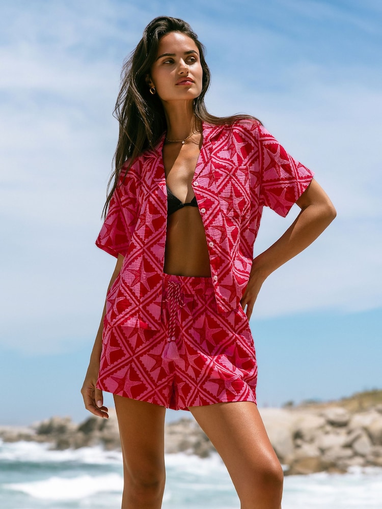 Chelsea Peers Pink Cheesecloth Starfish Print Short Sleeve Shirt - Image 1 of 5