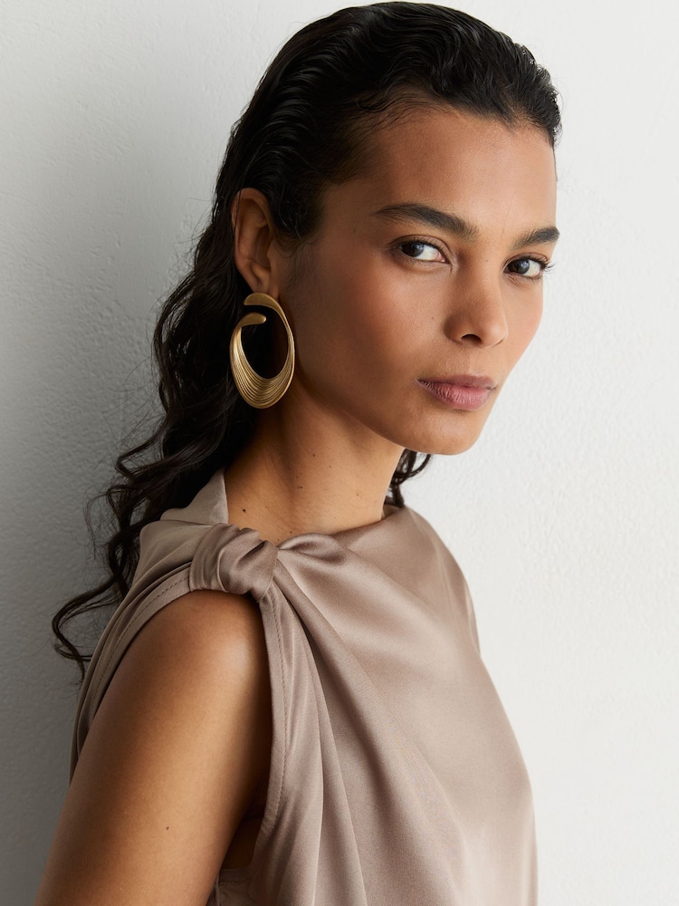 Reiss Champagne Neutral Kezia Satin Draped One-Shoulder Top - Image 1 of 6 Reiss Champagne Neutral Kezia Satin Draped One-Shoulder Top - Image 1 of 6