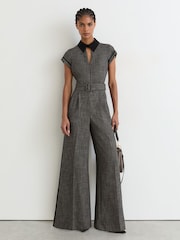 Reiss Bella Collared Wide-Leg Belted Jumpsuit - Larawan 1 ng 6