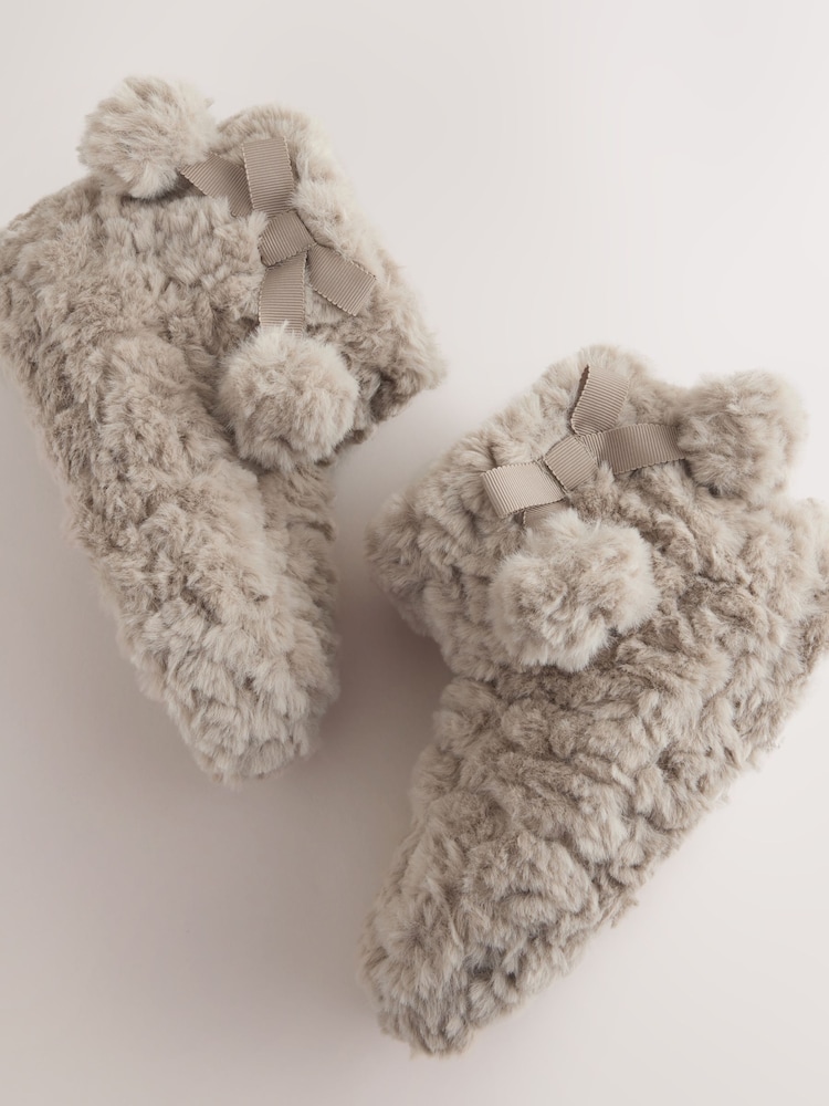 Neutral Faux Fur - Mga sapatos na tsinelas - Larawan 5 ng 5