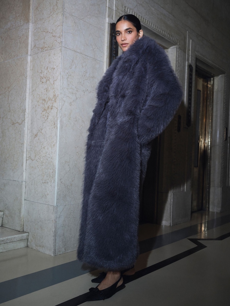 Gris anthracite - Plush Faux Fur Maxi Coat - Image 1 de 7 Gris anthracite - Plush Faux Fur Maxi Coat - Image 1 de 7