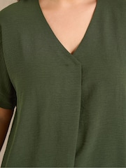 Evans Green Short Sleeve Notch Neck Top - Image 4 of 5