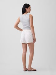 Gap White 3 inch Mid Rise Pull On Denim Shorts - Image 2 of 4