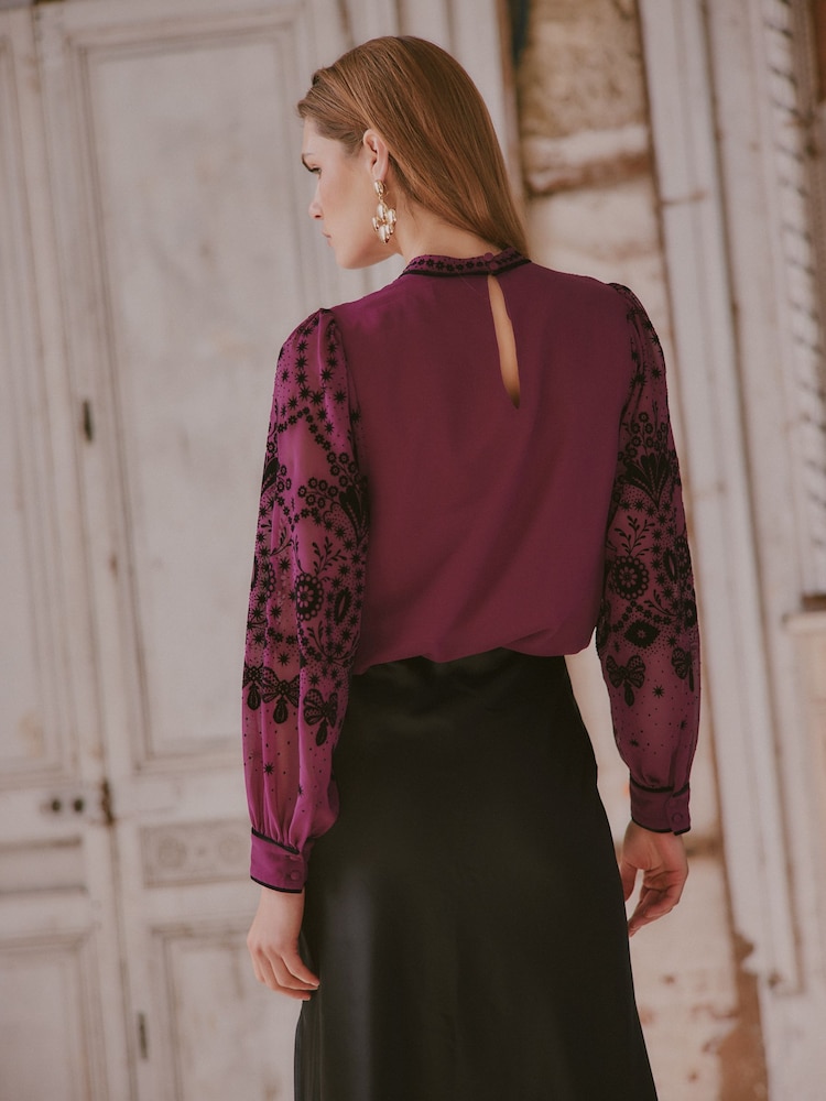 Фуксия қызғылт - Love & Roses Flocked Bow Blouse - 5суретінің 5 суреті Фуксия қызғылт - Love & Roses Flocked Bow Blouse - 5суретінің 5 суреті