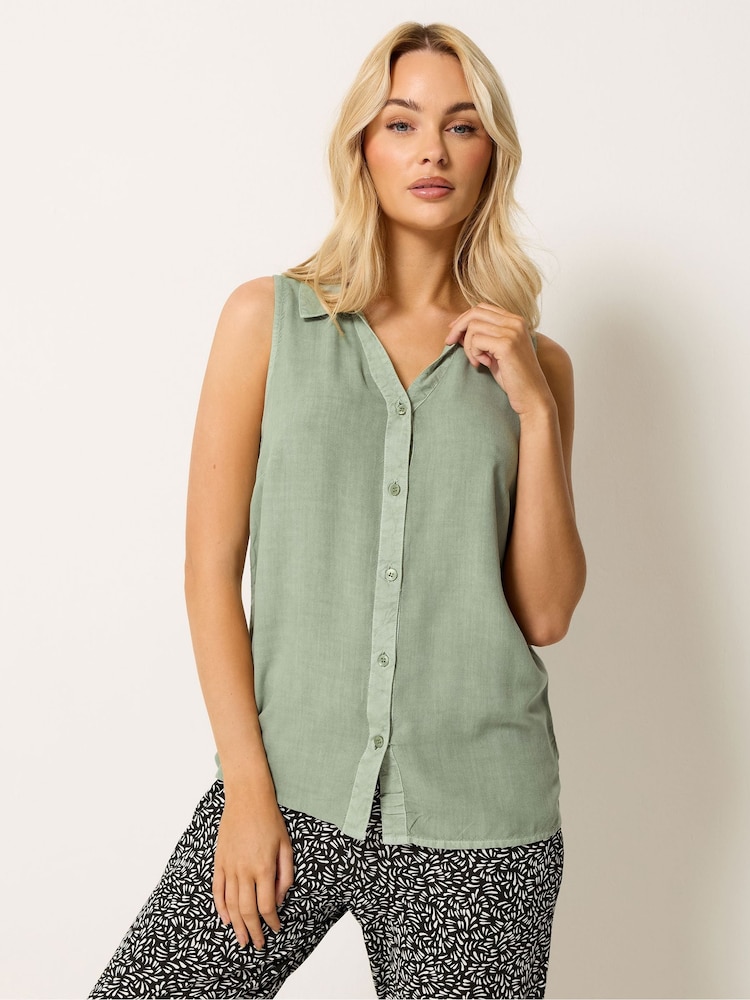 M&Co Green Sleeveless Collared Shirt - Image 1 of 5 M&Co Green Sleeveless Collared Shirt - Image 1 of 5