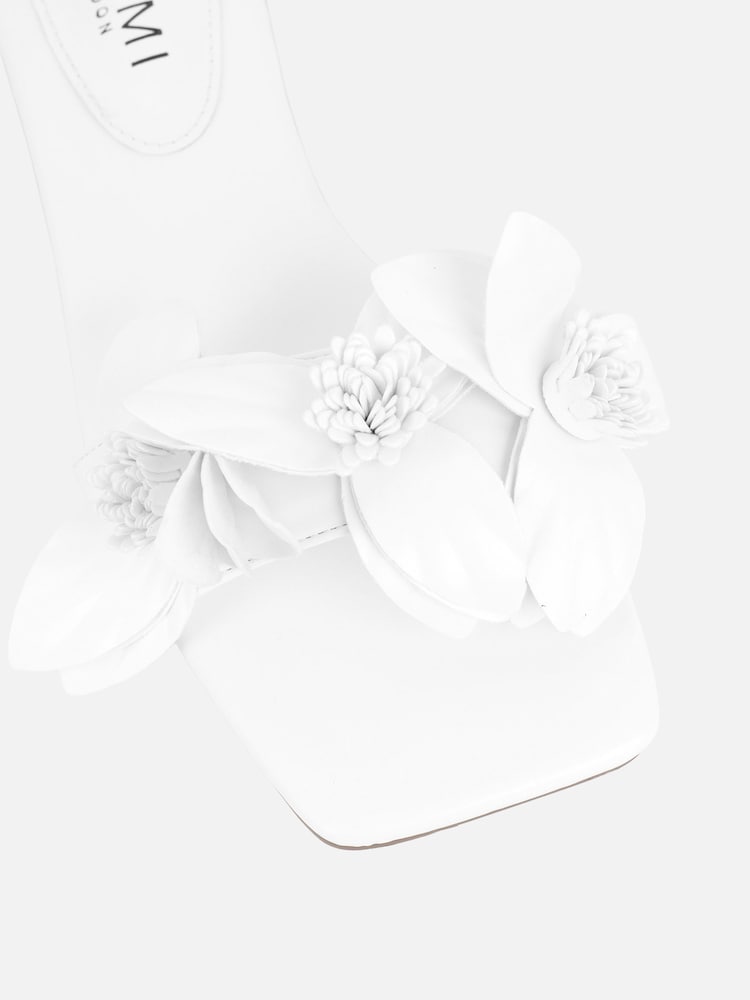 Simmi London White Gilly Flower Detail Slip-On Flat Sandals - Image 4 of 4