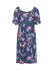 Yours Curve Blue London Floral V-Neck Dress - Image 5 of 5