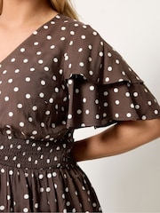 Yours Curve Brown Flutter Sleeve Top - Image 4 of 5