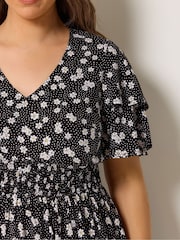 Yours Curve Black Flutter Sleeve Top - Image 3 of 5