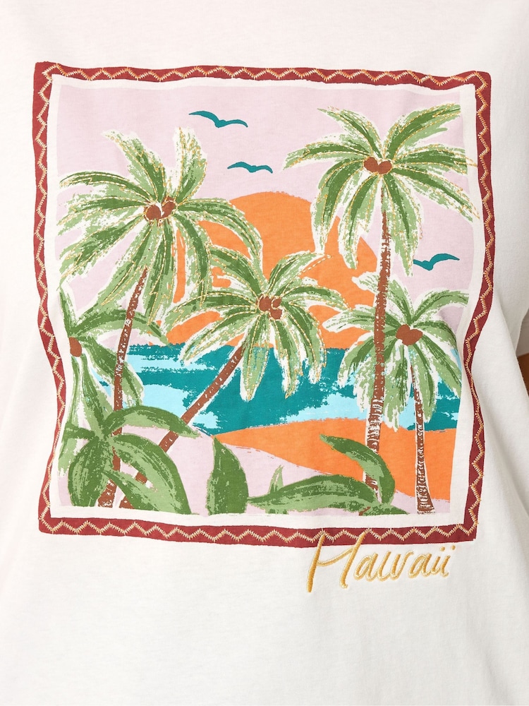 Yours Curve Cream Embroidered Placement Print T-Shirt - Image 4 of 4