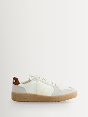 Veja Natural V-82 Trainers - Image 1 of 1