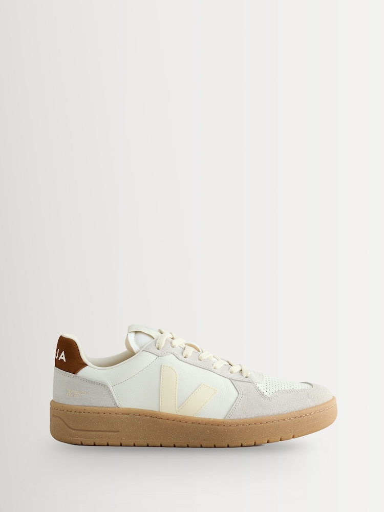 Veja Natural V-82 Trainers - Image 1 of 1 Veja Natural V-82 Trainers - Image 1 of 1