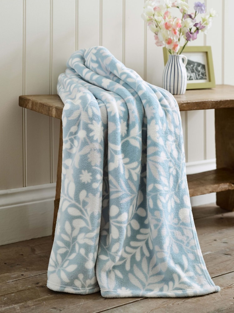 Deyongs Mables Garden Cosy Touch Comfort Throw - Image 1 of 5 Deyongs Mables Garden Cosy Touch Comfort Throw - Image 1 of 5