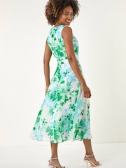 أخضر - فستان متوسط الطول مزين بطبعة زهور وطيات على الرقبة من Roman - Image 3 of 5