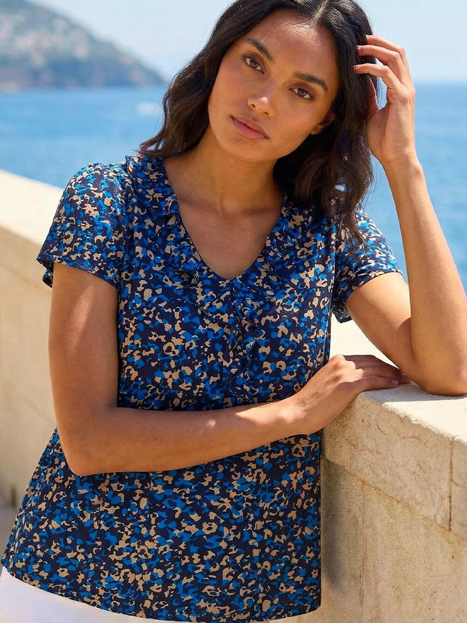 Roman Women's Blue Printed Ruffle V-Neck Stretch Top