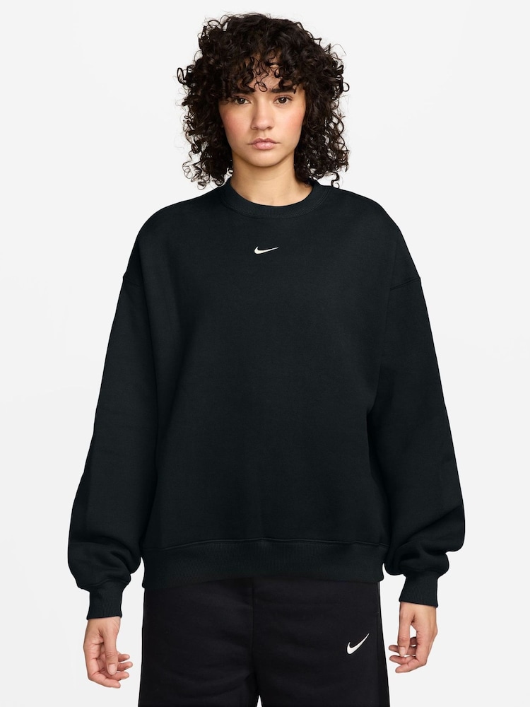 Totalno crno - Nike Studio Fleece predimenzionirana majica Okrugli izrez - Slika 1 od 3