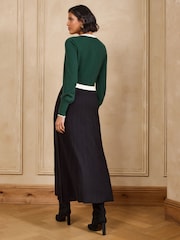 Love & Roses Green/Black Bow Detail Crew Neck Knitted Midi Dress - Image 6 of 6