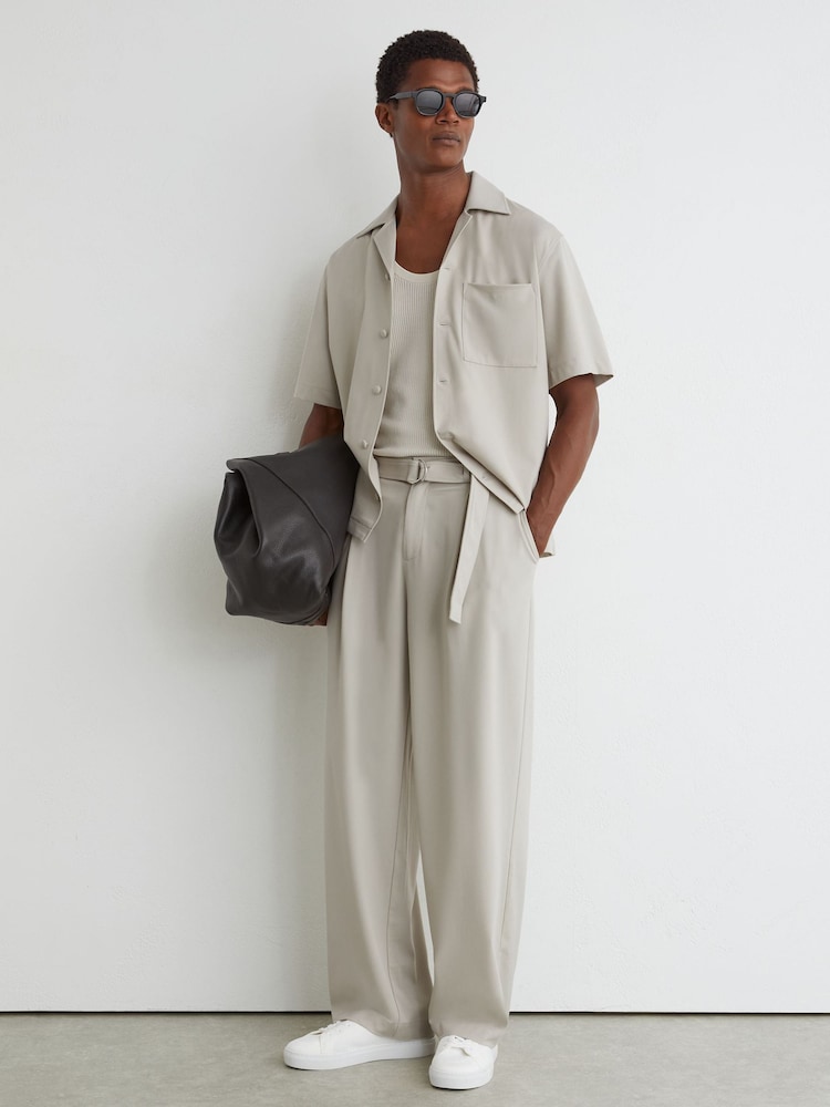 Reiss Light Stone Walker Belted Relaxed-Fit Pleated Trousers - Image 1 of 8