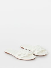 JD Williams White Wide Fit Padded Loop Mule Sandals - Image 3 of 4