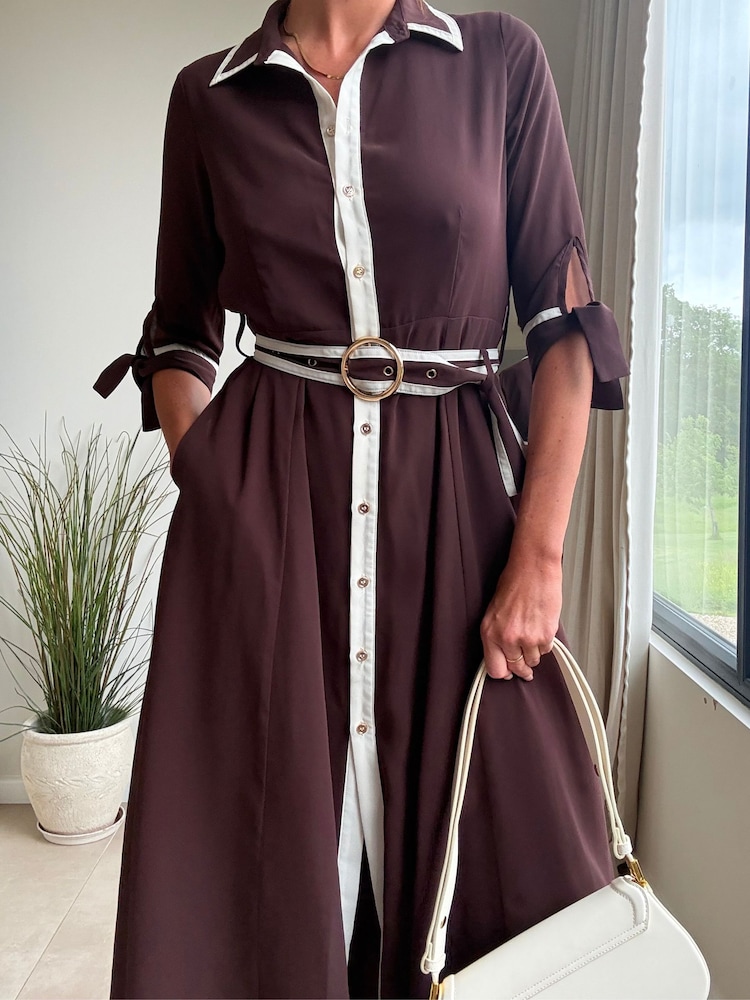 Style Cheat Contrast Daphne Belted Shirt Dress - Larawan 4 ng 4 Style Cheat Contrast Daphne Belted Shirt Dress - Larawan 4 ng 4