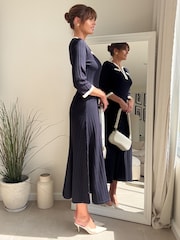 Style Cheat Blue Contrast Ribbed Pocket Midi Dress - Image 4 of 5