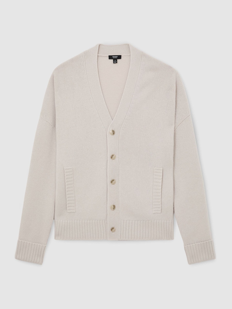 Reiss Parchment Grey Padstow 100% Cashmere V-Neck Cardigan - Image 2 of 7 Reiss Parchment Grey Padstow 100% Cashmere V-Neck Cardigan - Image 2 of 7