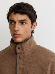 Reiss Waters Monogram Funnel-Neck Half-Button Fleece - Bild 7 von 10