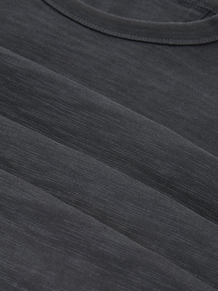 Reiss Navy Huxley Cotton Slub Relaxed-Fit T-Shirt - Image 6 of 6 Reiss Navy Huxley Cotton Slub Relaxed-Fit T-Shirt - Image 6 of 6