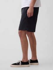 Melns - Gap Vintage Soft Terry Relaxed Logo sporta šorti - Attēls 3 no 5