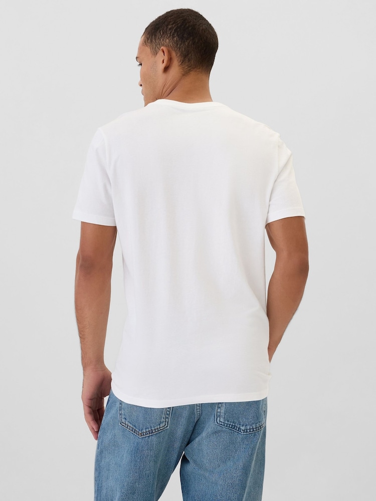 Gap White Everyday Soft Mini-Logo Short Sleeve T-Shirt - Image 2 of 4 Gap White Everyday Soft Mini-Logo Short Sleeve T-Shirt - Image 2 of 4