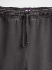 Gap Black Heavyweight French Terry Sweat Shorts - Image 6 of 6