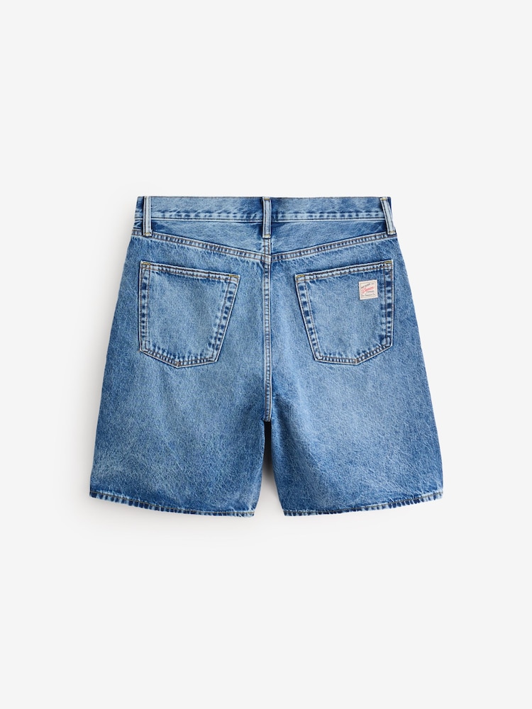 Gap Medium Wash Loose Denim Shorts - Image 2 of 5 Gap Medium Wash Loose Denim Shorts - Image 2 of 5