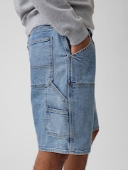 Lavado medio - Gap 9 inch Denim Carpenter Shorts - Imagen 5 de 6