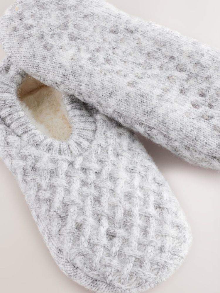 ពណ៌ប្រផេះស្រាល - Cable Knit Footsie Slipper Socks 1 Pack - រូបភាព 9 នៃ 9 ពណ៌ប្រផេះស្រាល - Cable Knit Footsie Slipper Socks 1 Pack - រូបភាព 9 នៃ 9
