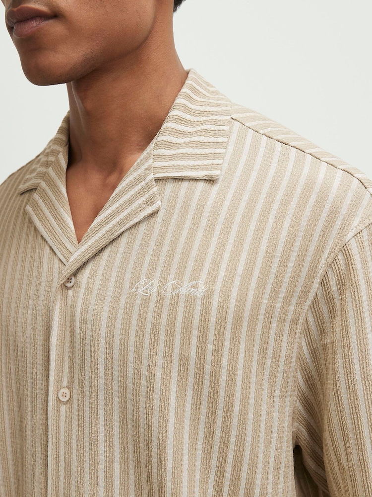 River Island Natural Textured Stripe Revere Shirt - Image 4 of 4