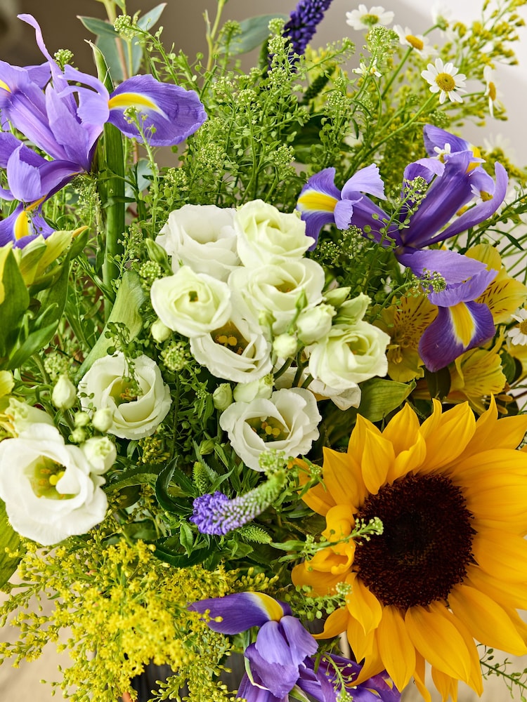 Summer Sunflower Mix Flower Bouquet With Vase and Candle - Image 2 of 5 Summer Sunflower Mix Flower Bouquet With Vase and Candle - Image 2 of 5