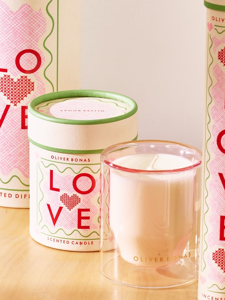Oliver Bonas Pink Love Pink Pepper Scented Candle - Image 2 of 5